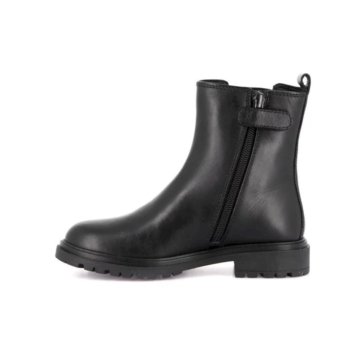 Beatles in pelle total black | clip