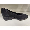 Decolte' in camoscio con zeppa