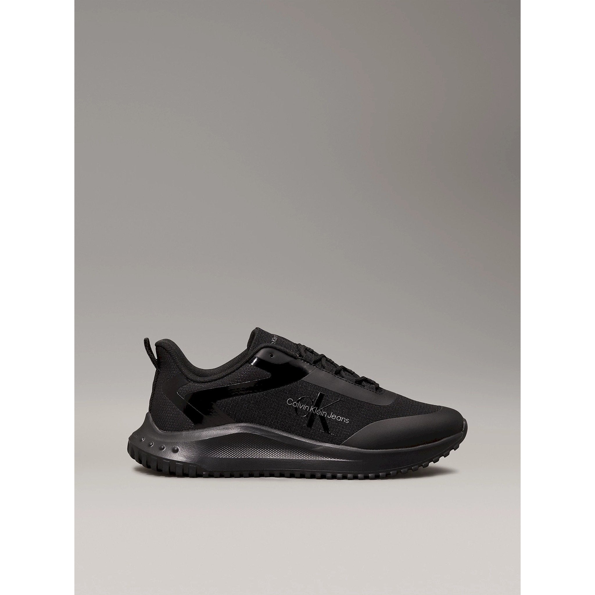 Sneaker in ripstop