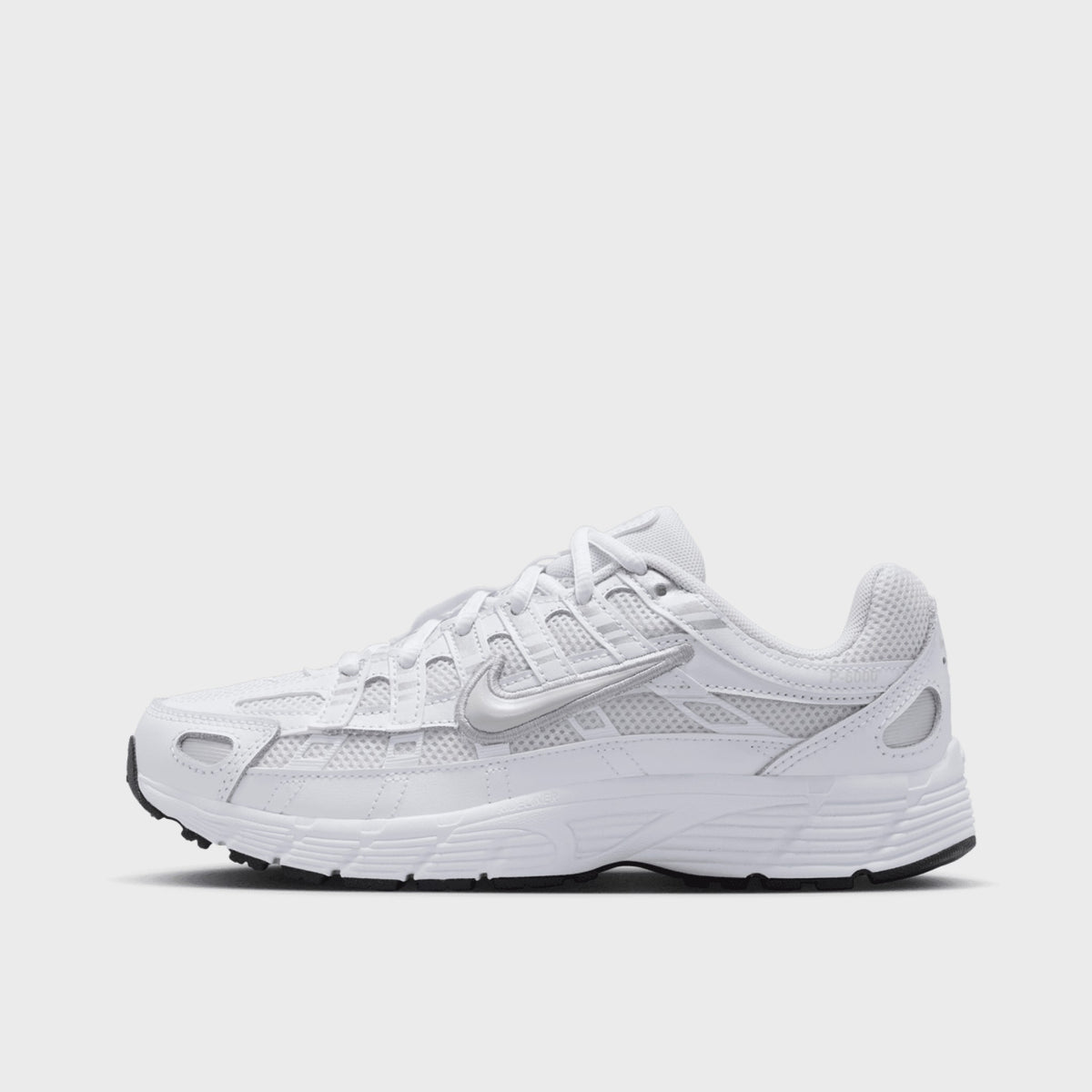 P 6000 nike bianco