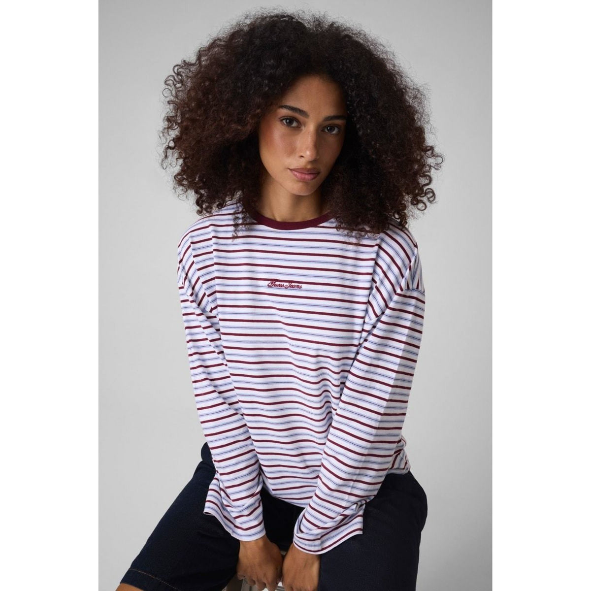 Guess - t shirt relaxed guess a righe